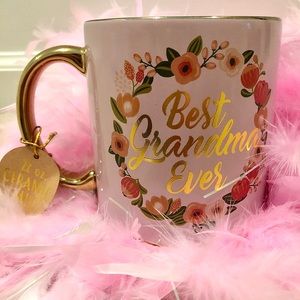 “Best Grandma Ever” 22oz Coffee Mug
